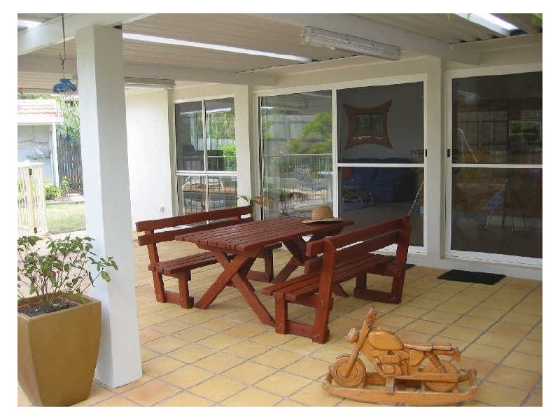 5 Calliandra Grove, Peregian Beach QLD 4573