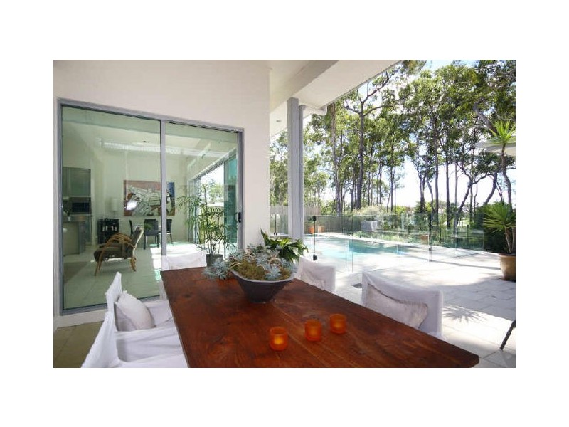 24 Lakeside Drive, Peregian Springs QLD 4573