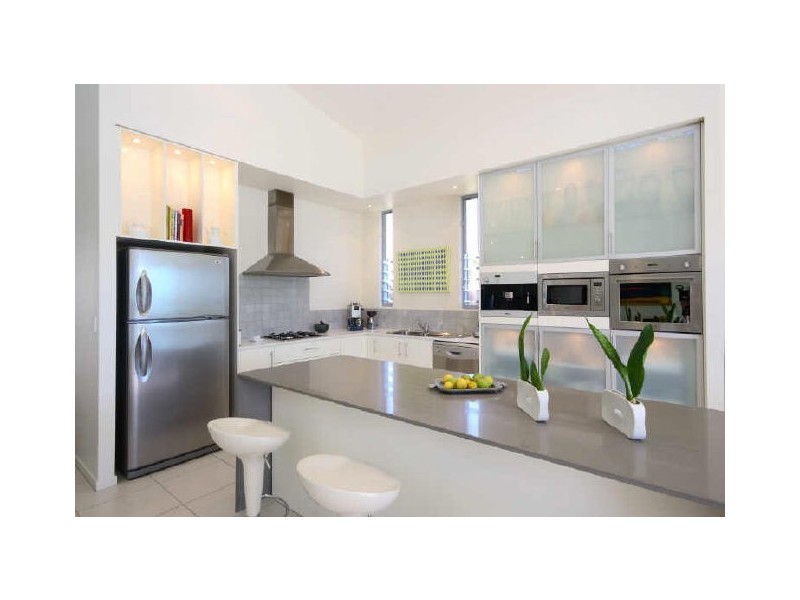 24 Lakeside Drive, Peregian Springs QLD 4573