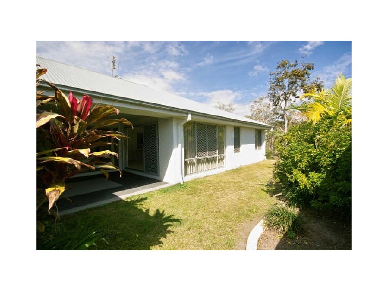 12 Dornoch Way, Peregian Springs QLD 4573