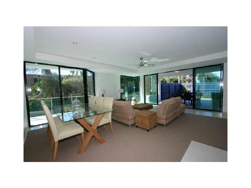 1/31-33 Lorikeet Drive, Peregian Beach QLD 4573