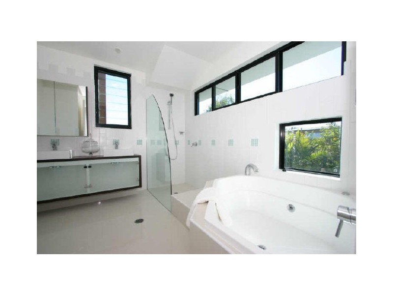 1/31-33 Lorikeet Drive, Peregian Beach QLD 4573