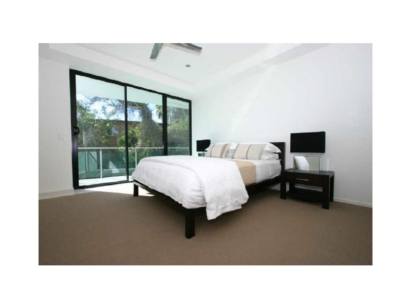 1/31-33 Lorikeet Drive, Peregian Beach QLD 4573