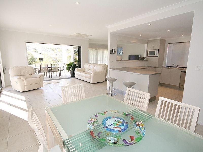 7 Fairway Parade, Peregian Springs QLD 4573