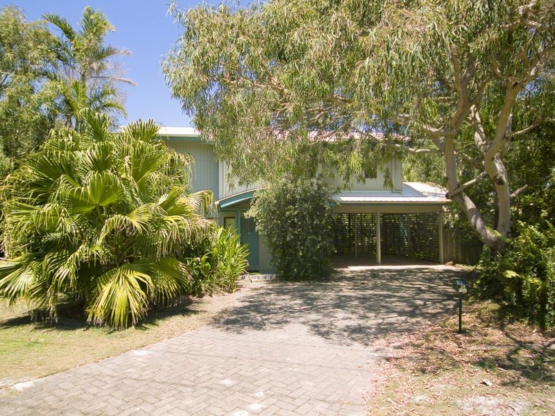 5 Callitris Crescent, Marcus Beach QLD 4573