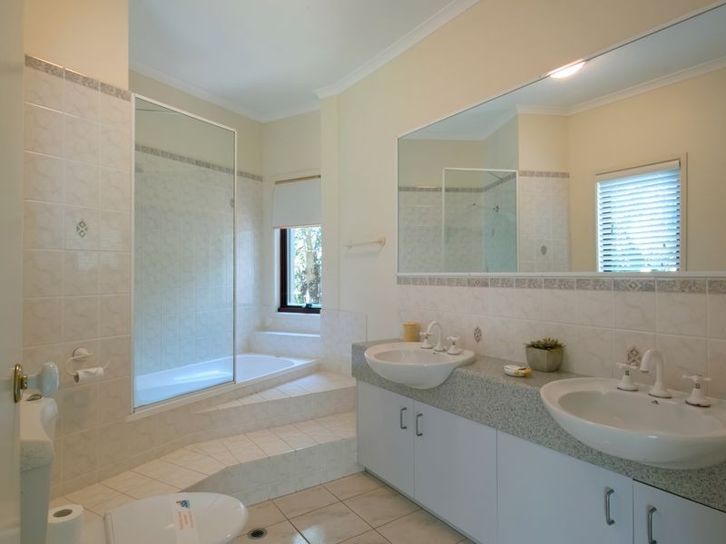 5 Callitris Crescent, Marcus Beach QLD 4573