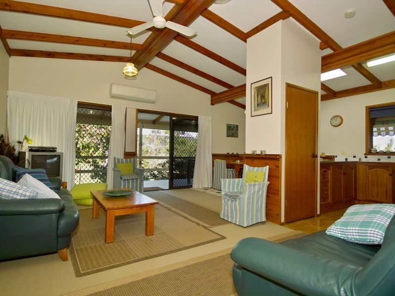 264 David Low Way, Peregian Beach QLD 4573