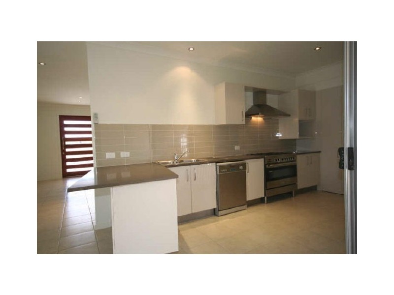 2 Shoal Court, Peregian Springs QLD 4573