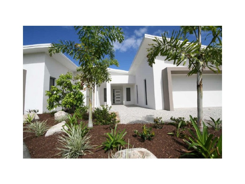 1 Dornoch Way, Peregian Springs QLD 4573