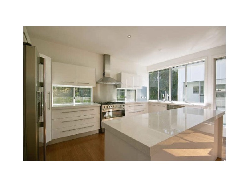 6 Putters Lane, Peregian Springs QLD 4573