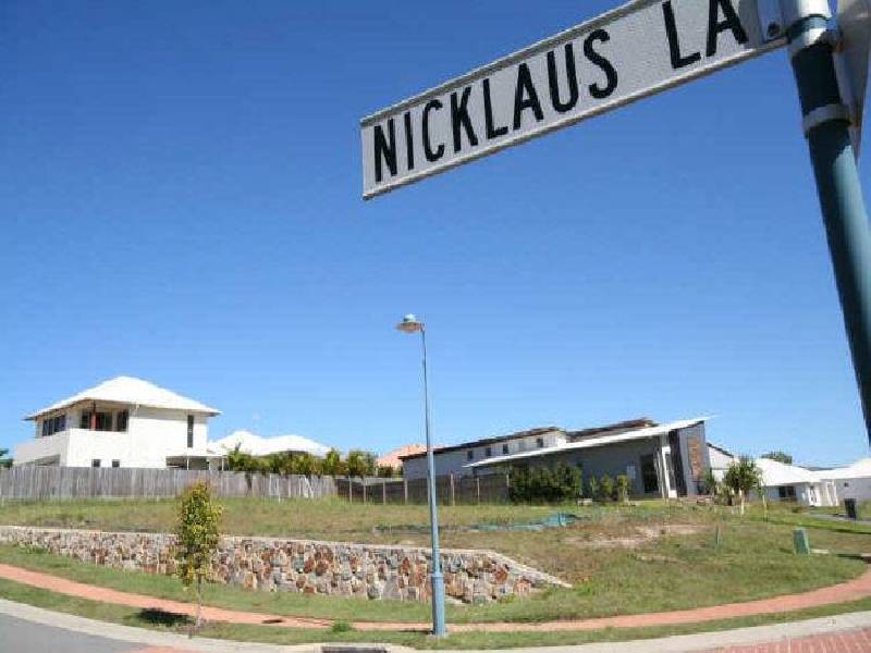 2 Nicklaus Lane, Peregian Springs QLD 4573