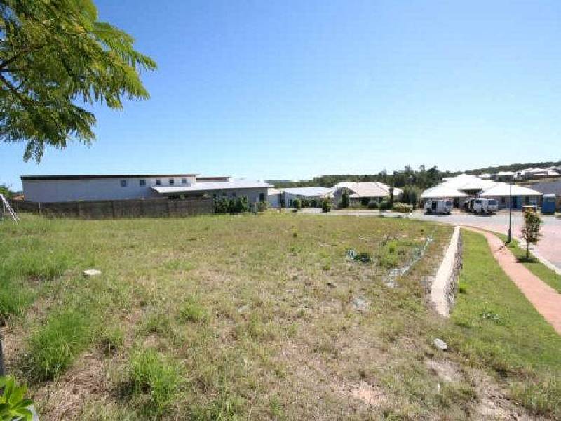 2 Nicklaus Lane, Peregian Springs QLD 4573