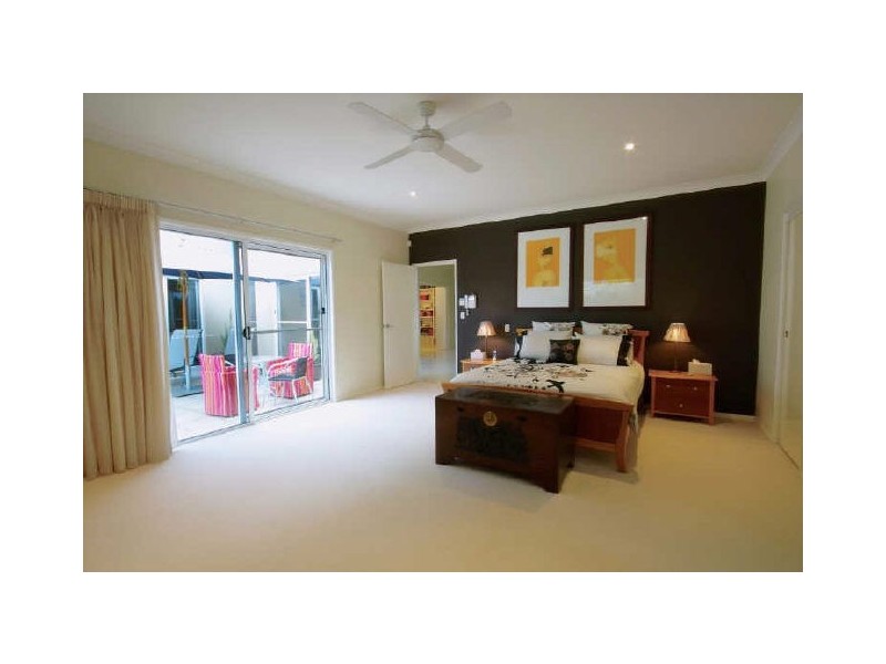 27 Lakeside Drive, Peregian Springs QLD 4573