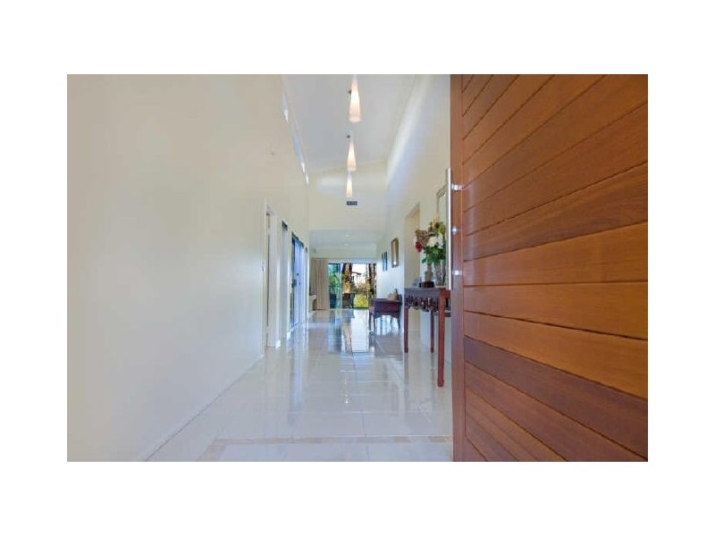 27 Lakeside Drive, Peregian Springs QLD 4573