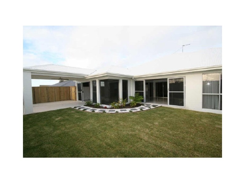 27 Balgownie Drive, Peregian Springs QLD 4573