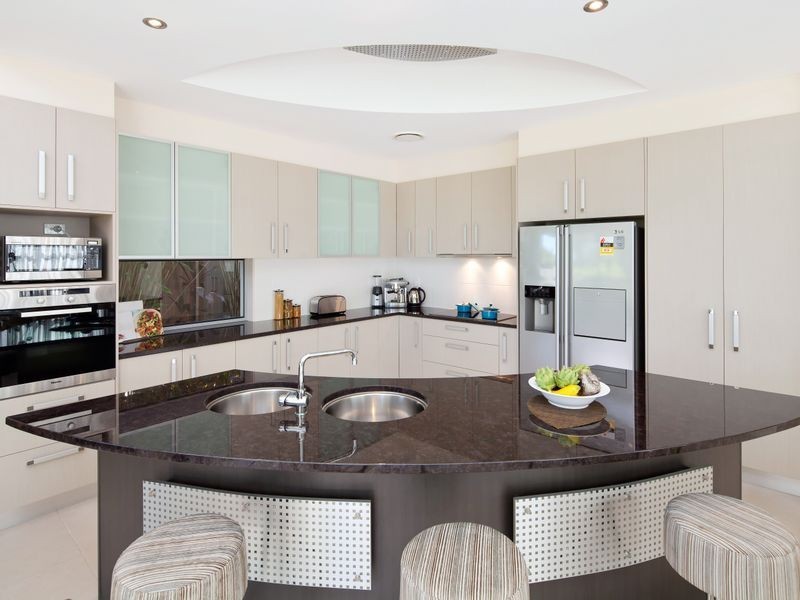1 Cobblestone Place, Peregian Springs QLD 4573
