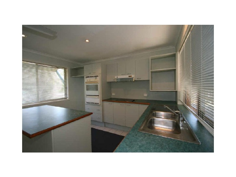 140 Persimmon Drive, Marcus Beach QLD 4573