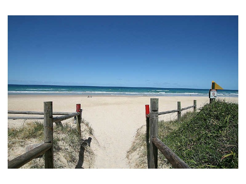 2/3 Petrel Street, Peregian Beach QLD 4573