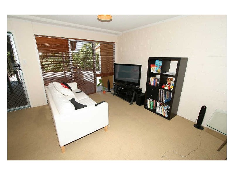 2/3 Petrel Street, Peregian Beach QLD 4573