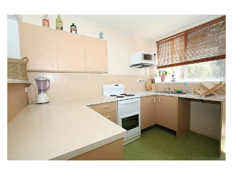 2/3 Petrel Street, Peregian Beach QLD 4573