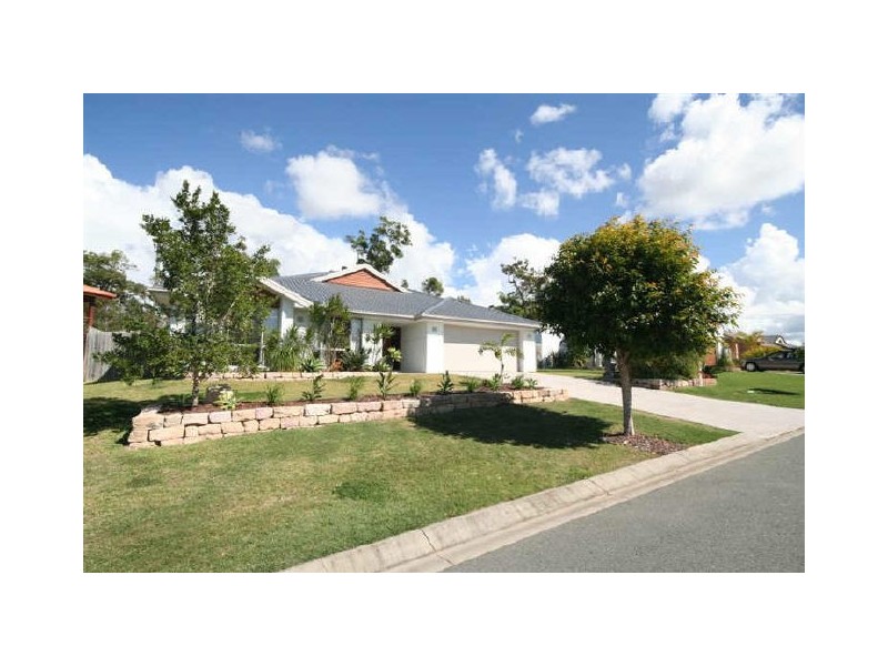 19 Fairway Parade, Peregian Springs QLD 4573
