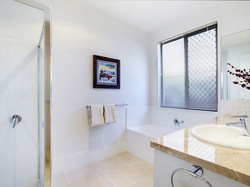 16 Bellerive Avenue, Peregian Springs QLD 4573
