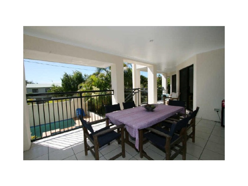 9 Calliandra Grove, Peregian Beach QLD 4573