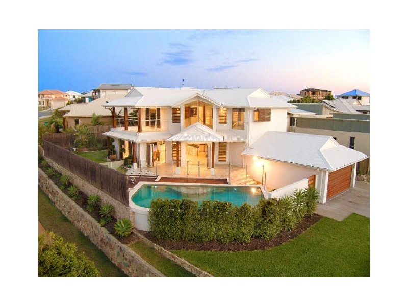 2 Pennant Court, Peregian Springs QLD 4573