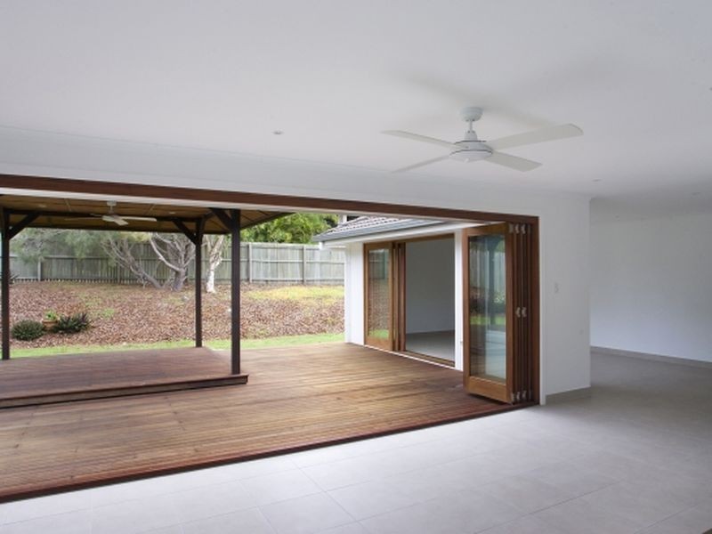 3 Castaways Court, Castaways Beach QLD 4567