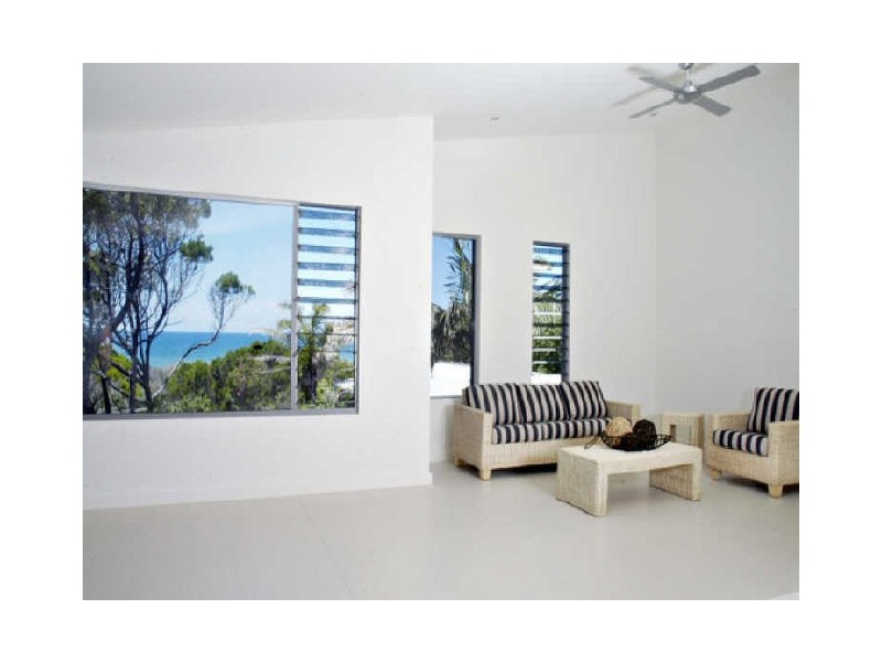 6b Peregian Esplanade, Peregian Beach QLD 4573