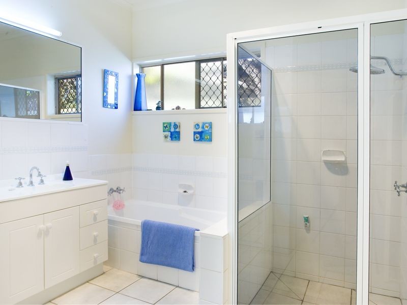 368 David Low Way, Peregian Beach QLD 4573