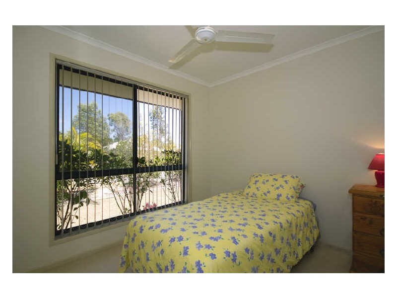 2 Glenoak Avenue, Peregian Springs QLD 4573
