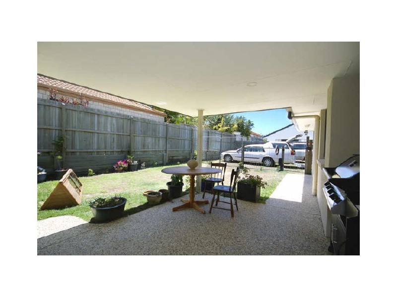 2 Glenoak Avenue, Peregian Springs QLD 4573