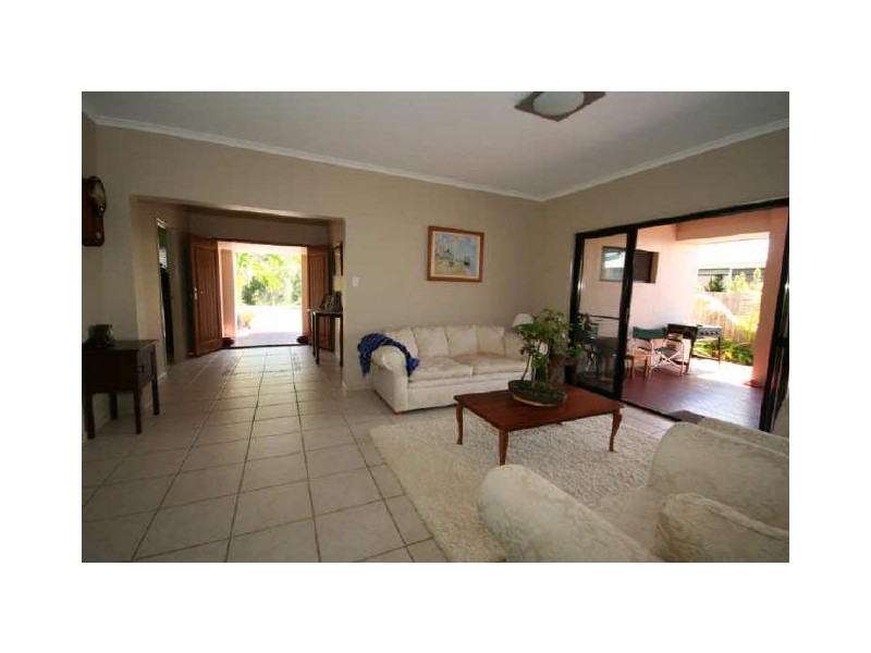 15 Thomson Place, Peregian Springs QLD 4573