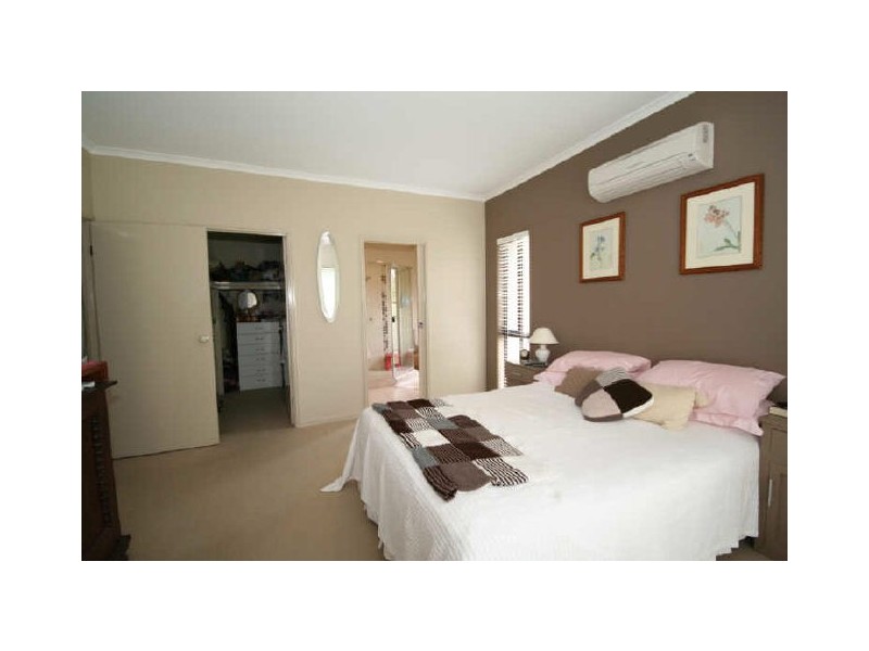 15 Thomson Place, Peregian Springs QLD 4573