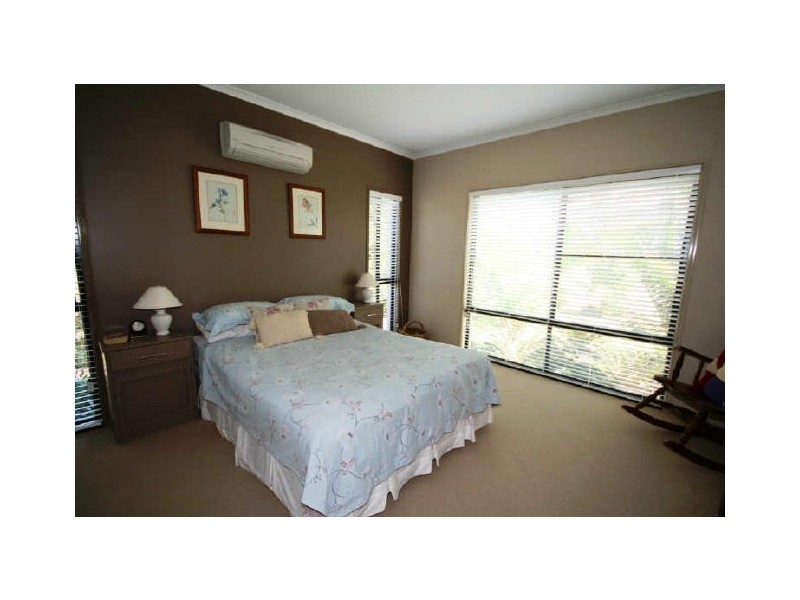 15 Thomson Place, Peregian Springs QLD 4573