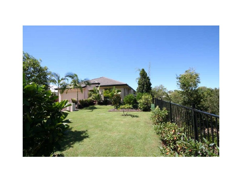 15 Thomson Place, Peregian Springs QLD 4573