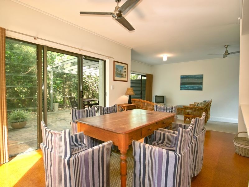 2/110 Lorikeet Drive, Peregian Beach QLD 4573