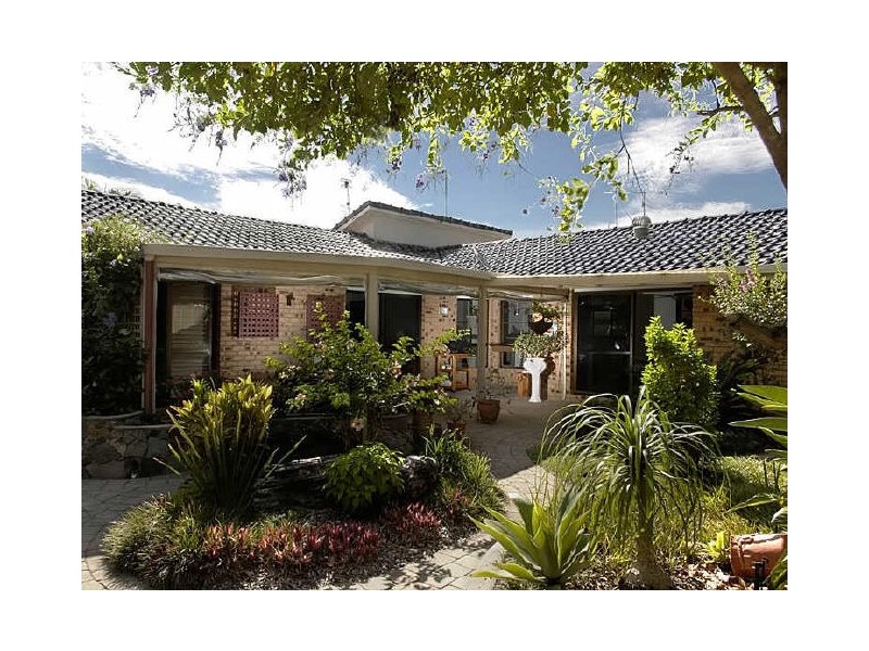 8 Laguna Court, Coolum Beach QLD 4573