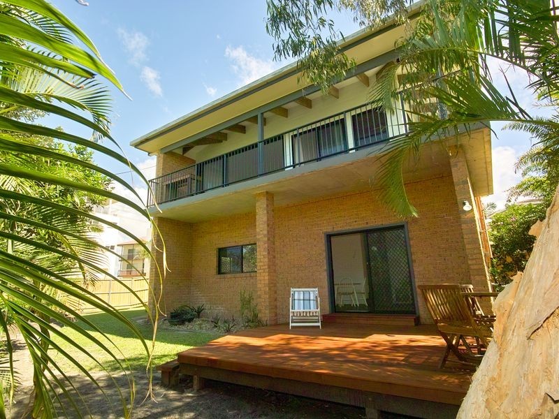 1/4 Stint Street, Peregian Beach QLD 4573