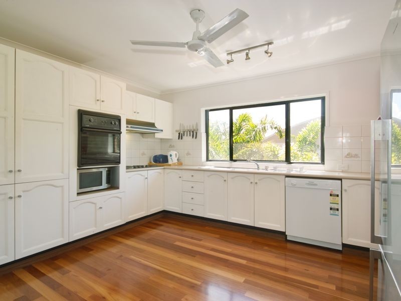 1/4 Stint Street, Peregian Beach QLD 4573