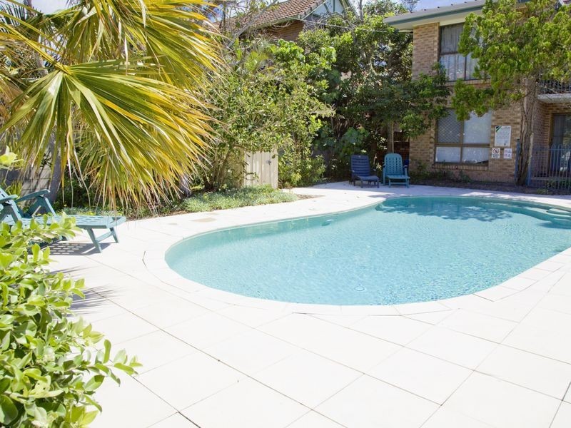 1/4 Stint Street, Peregian Beach QLD 4573
