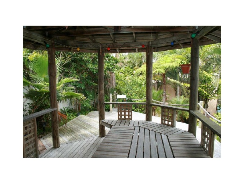 29 McAnally Drive, Sunshine Beach QLD 4567