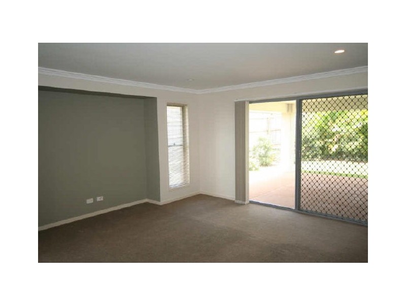 22 Riviera Crescent, Peregian Springs QLD 4573