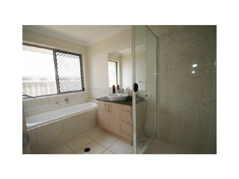 22 Riviera Crescent, Peregian Springs QLD 4573