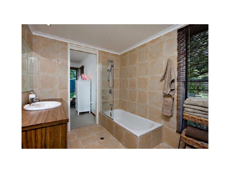 1 Kestrel Crescent, Peregian Beach QLD 4573