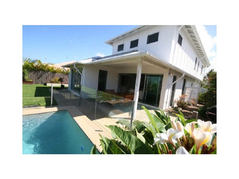 31 The Avenue, Peregian Springs QLD 4573