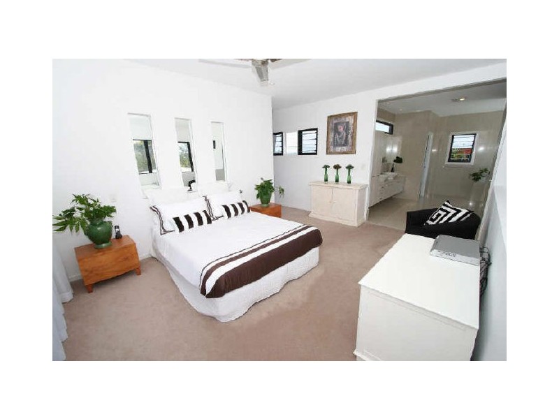 2 Spoonbill Street, Peregian Beach QLD 4573