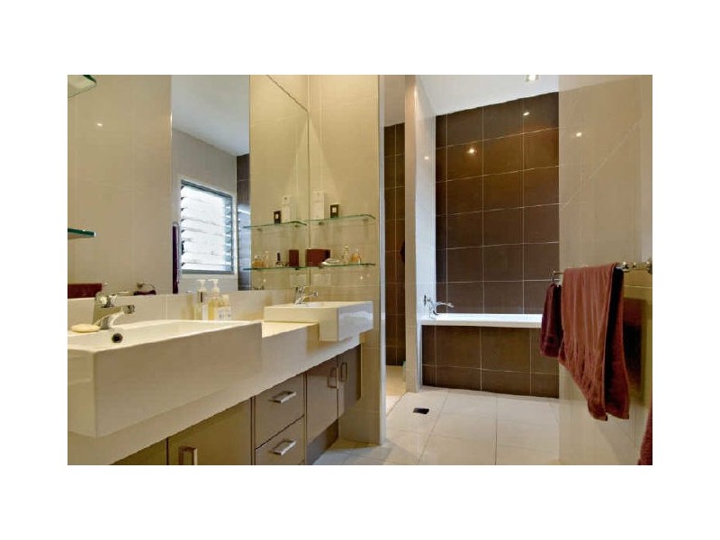 29 Peachtree Crescent, Peregian Springs QLD 4573