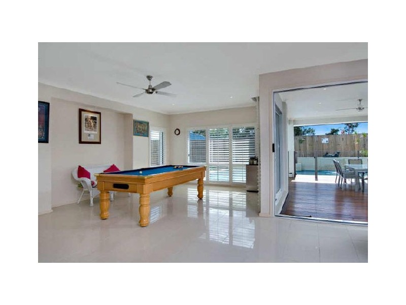 6 Shoal Court, Peregian Springs QLD 4573